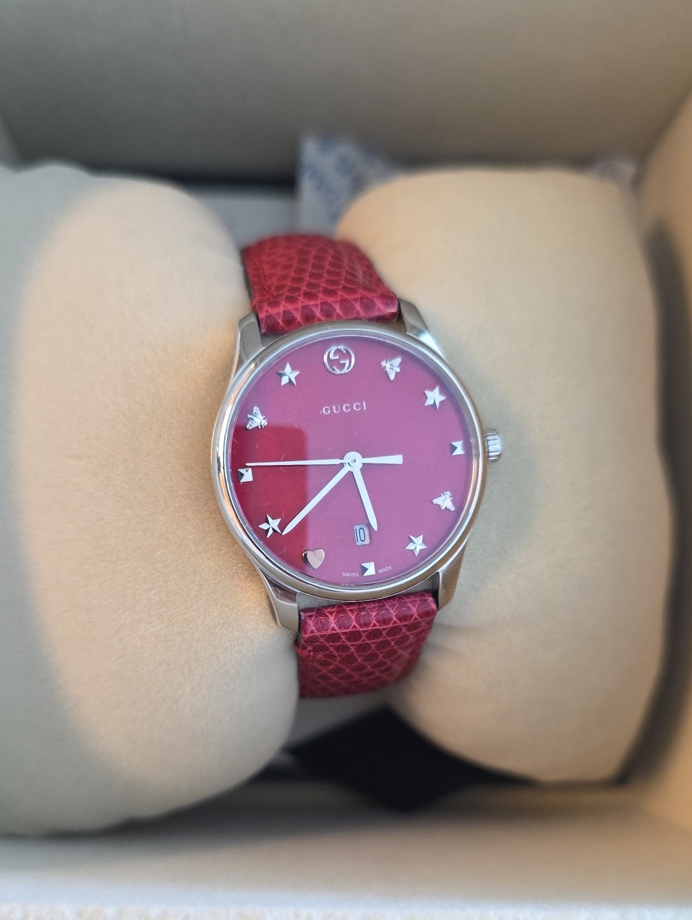 Gucci Pink Dial Ladies Watch with Pink Leather Strap